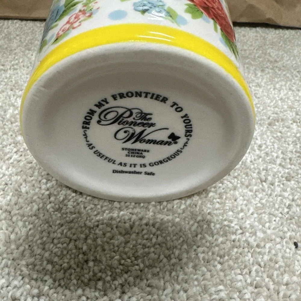 The Pioneer Woman Floral Utensil Holder Vase Stoneware Yellow, Red/Blue 8 Inch.